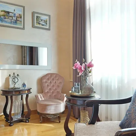 Ambasador&luxury Downtown Apartamento Belgrado