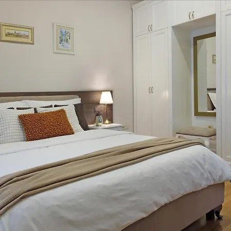 Ambasador&luxury Downtown